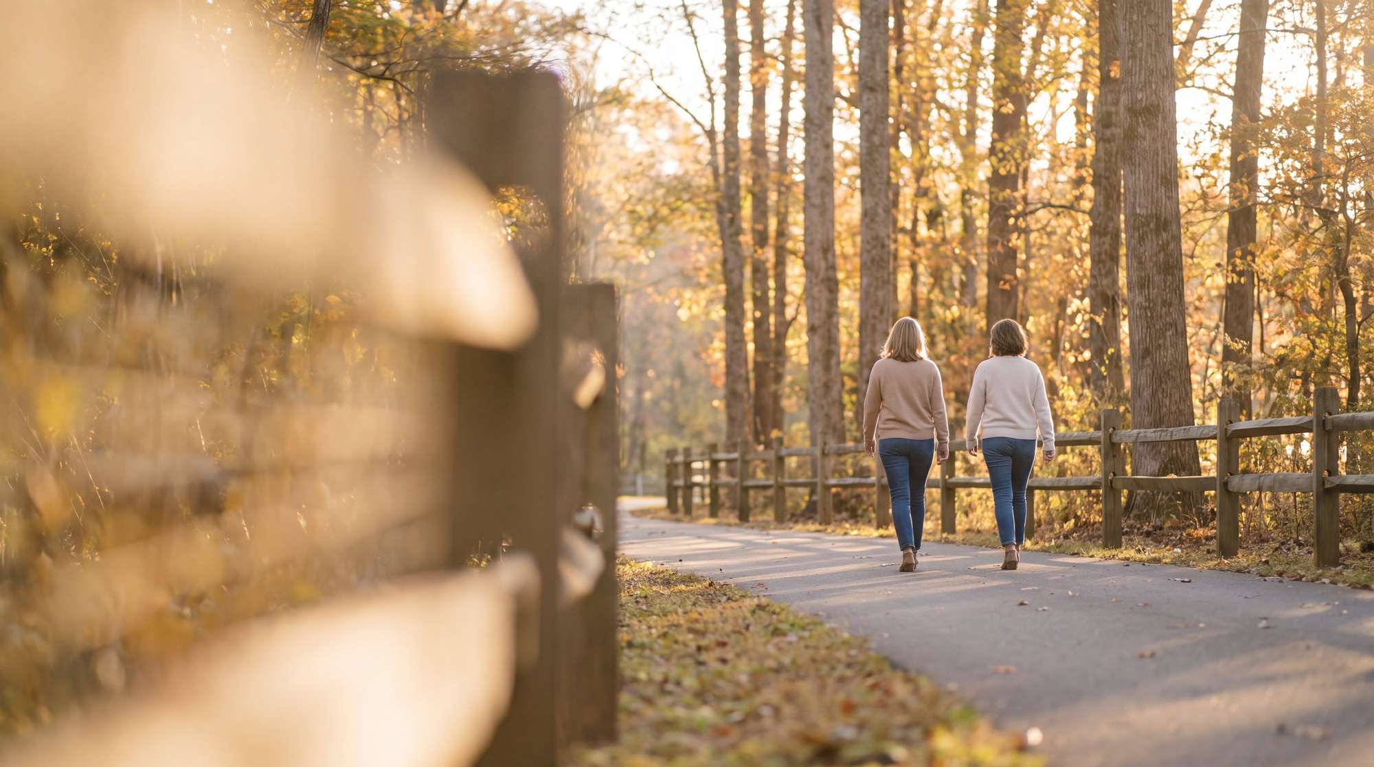 Friends together along the Natchez Trace